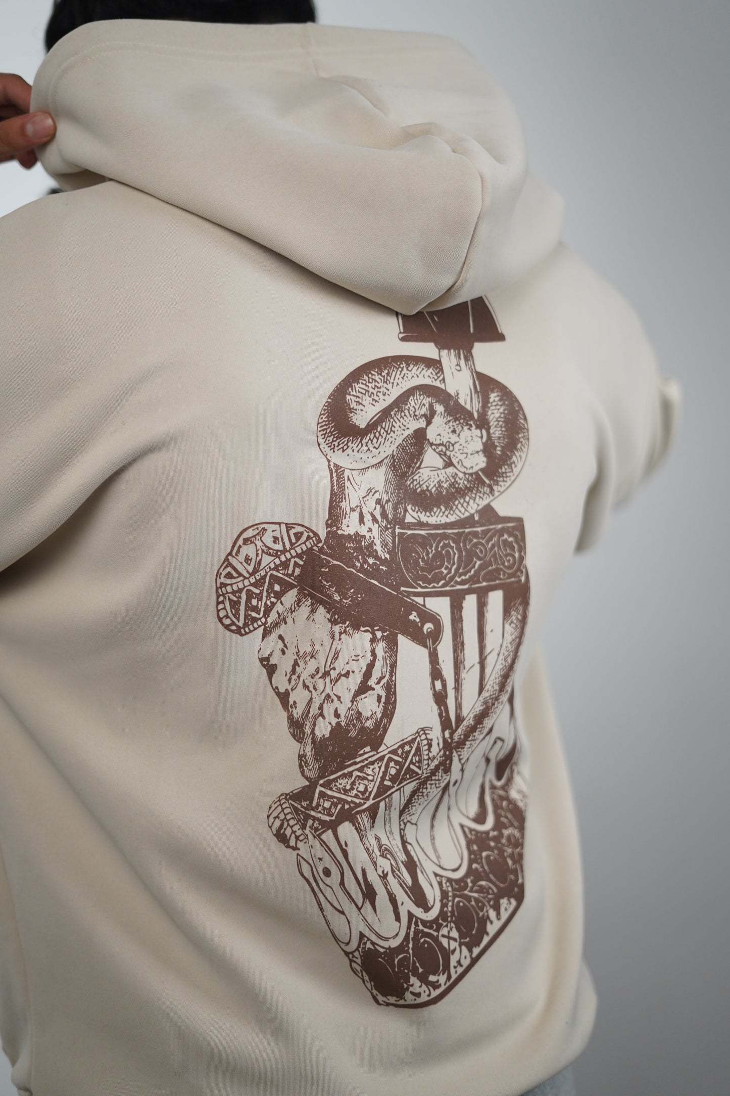 VINLAND SAGA HOODIE